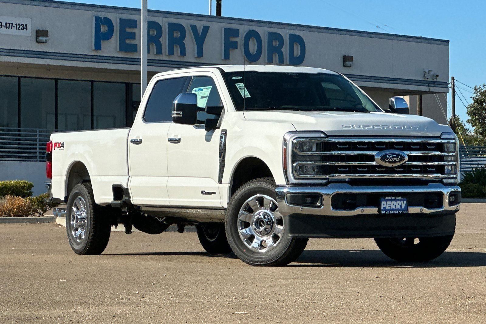 2025 Ford F-350 Super Duty Lariat's photo