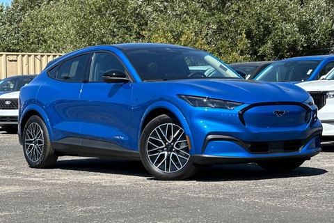 1 imagen de 2025 Ford Mustang Mach-E Premium