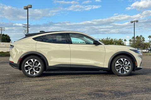 2025 Ford Mustang Mach-E Select