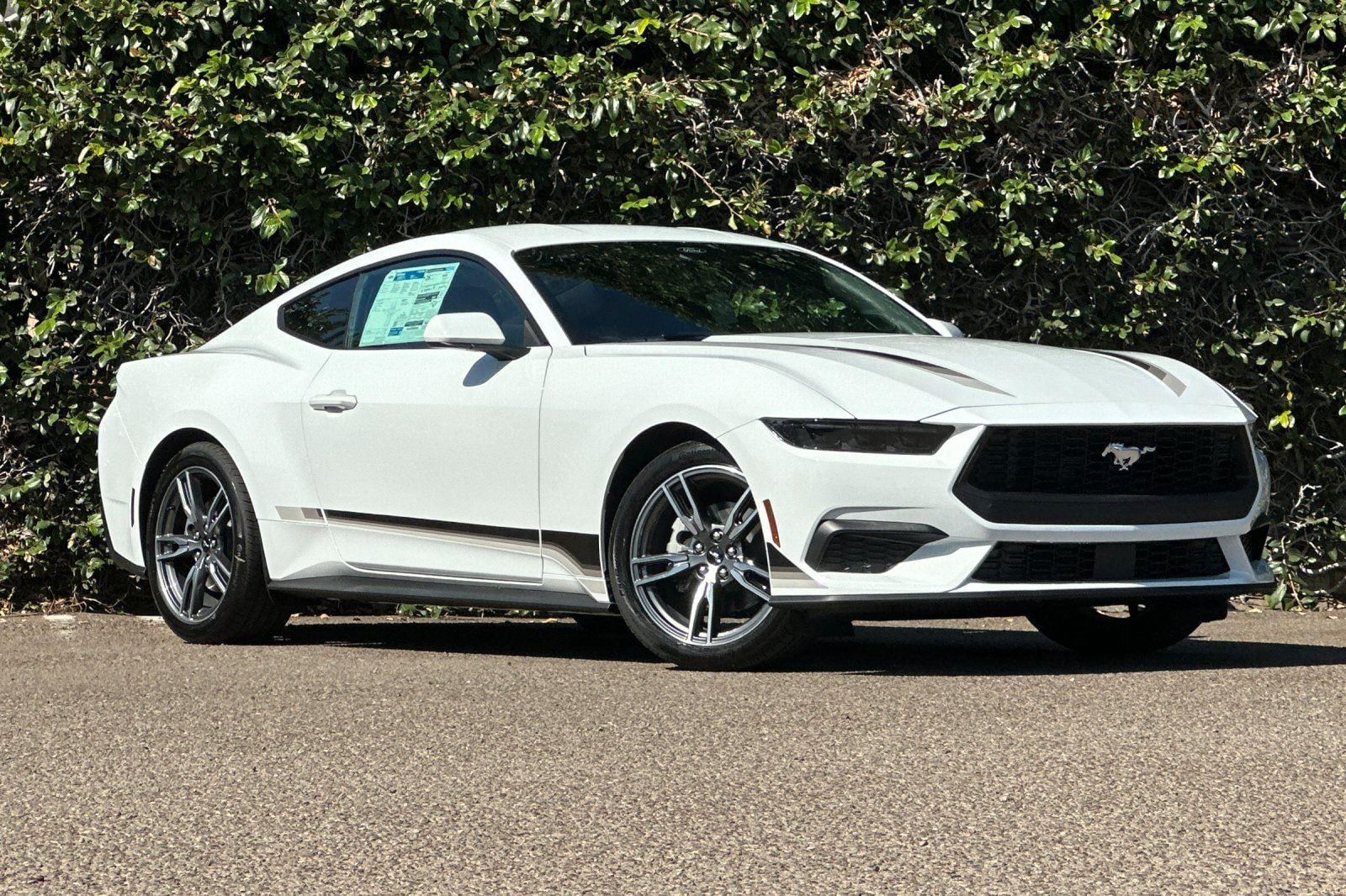 2025 Ford Mustang EcoBoost's photo