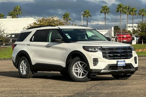 1 image of 2026 Ford Explorer Active