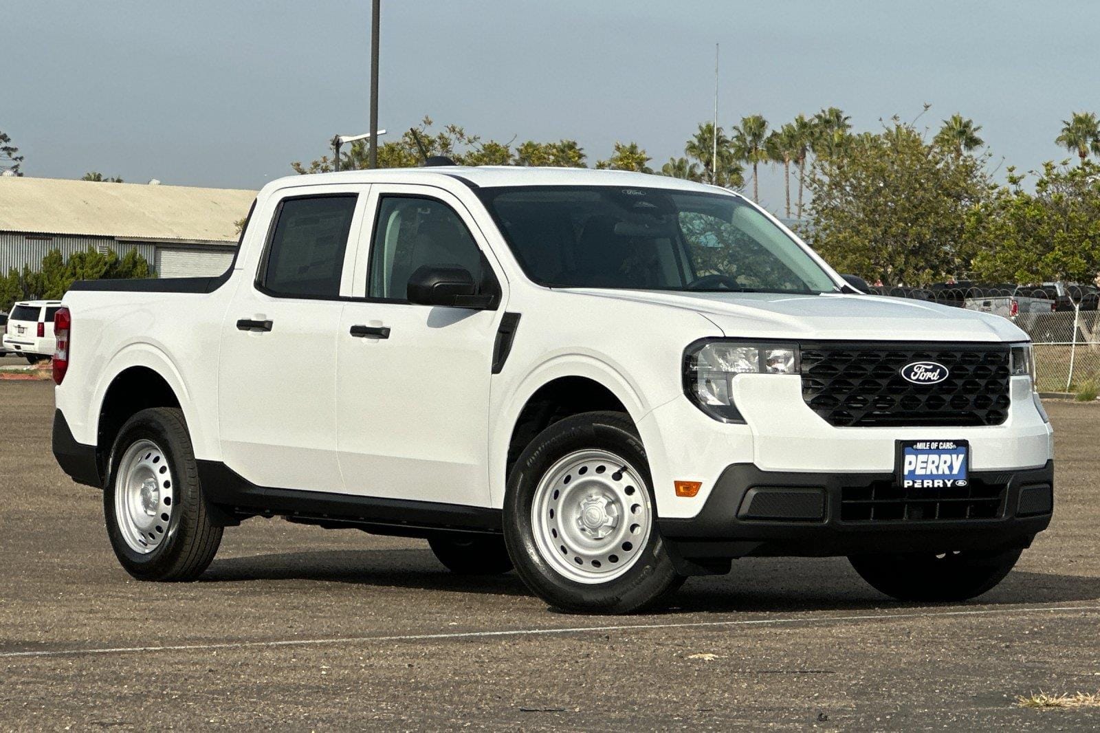 2026 Ford Maverick XL's photo