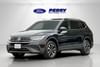 7 thumbnail image of  2022 Volkswagen Tiguan S