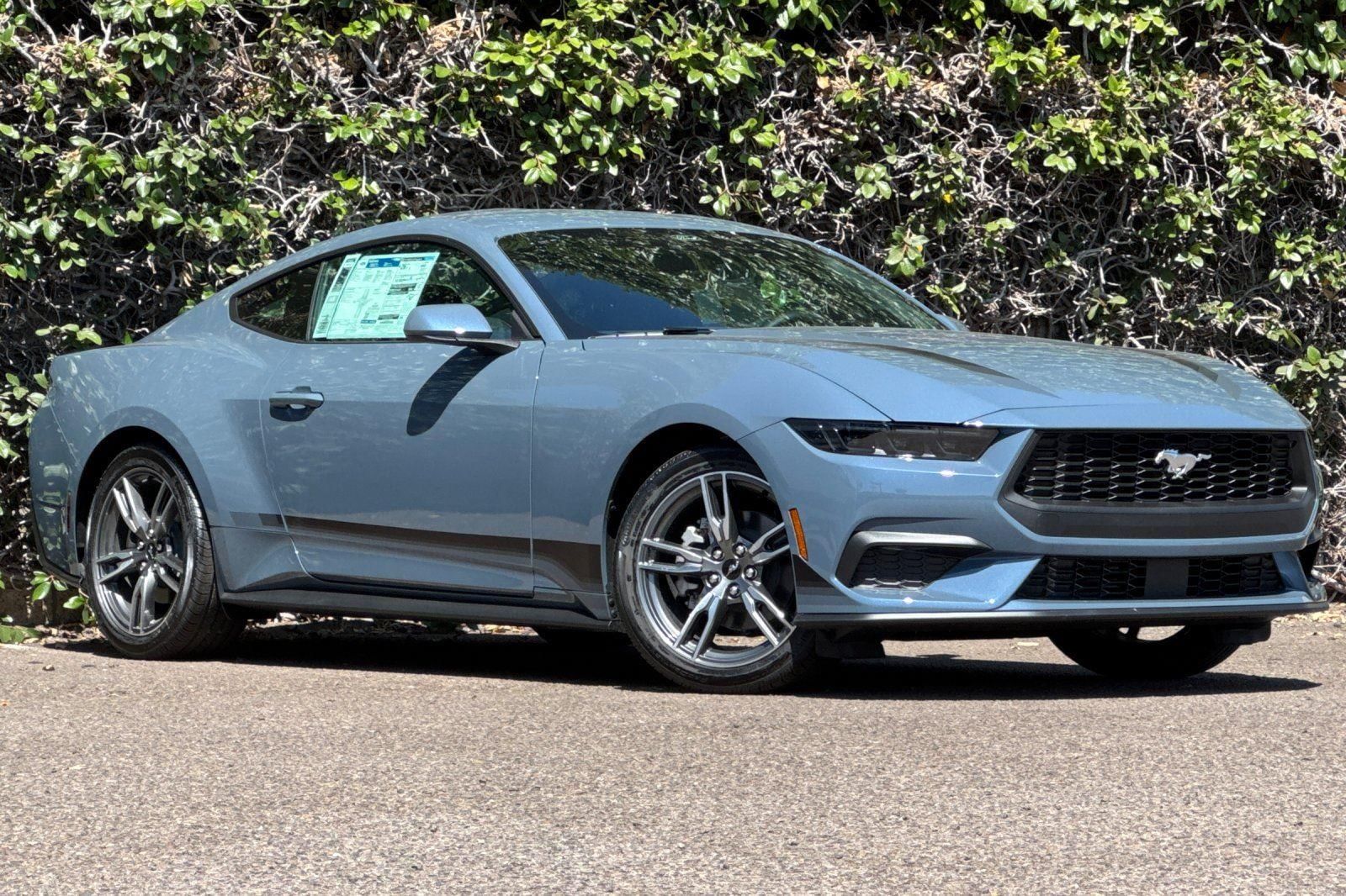 2025 Ford Mustang EcoBoost's photo