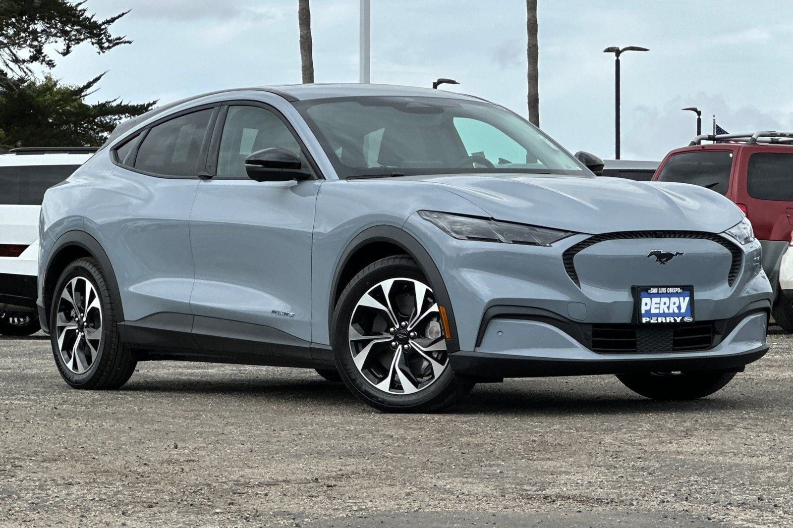 2025 Ford Mustang Mach-E Select RWD's photo