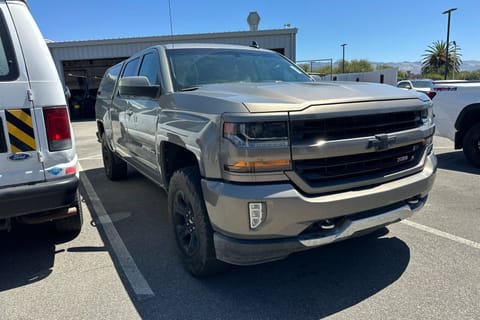 1 image of 2017 Chevrolet Silverado 1500 LT