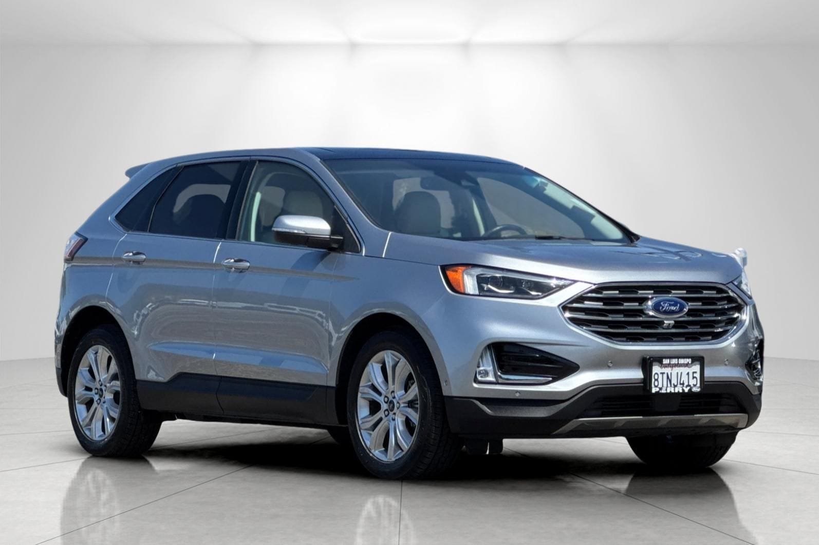 2020 Ford Edge Titanium's photo