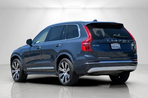 2022 Volvo XC90 Recharge Plug-In Hybrid T8 Inscription 7 Passenger
