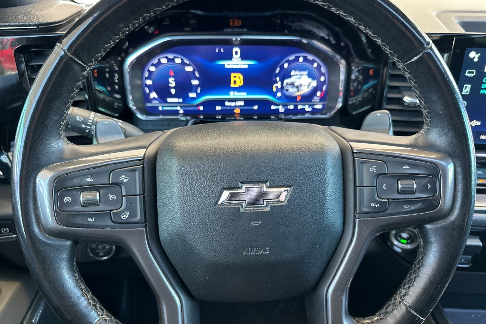 2023 Chevrolet Silverado 1500 ZR2 - Photo 22