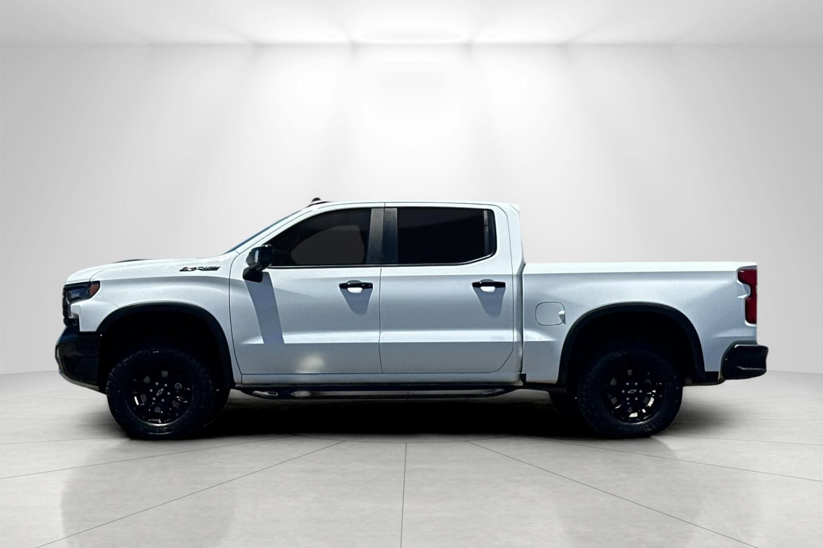 2023 Chevrolet Silverado 1500 ZR2 - Photo 6