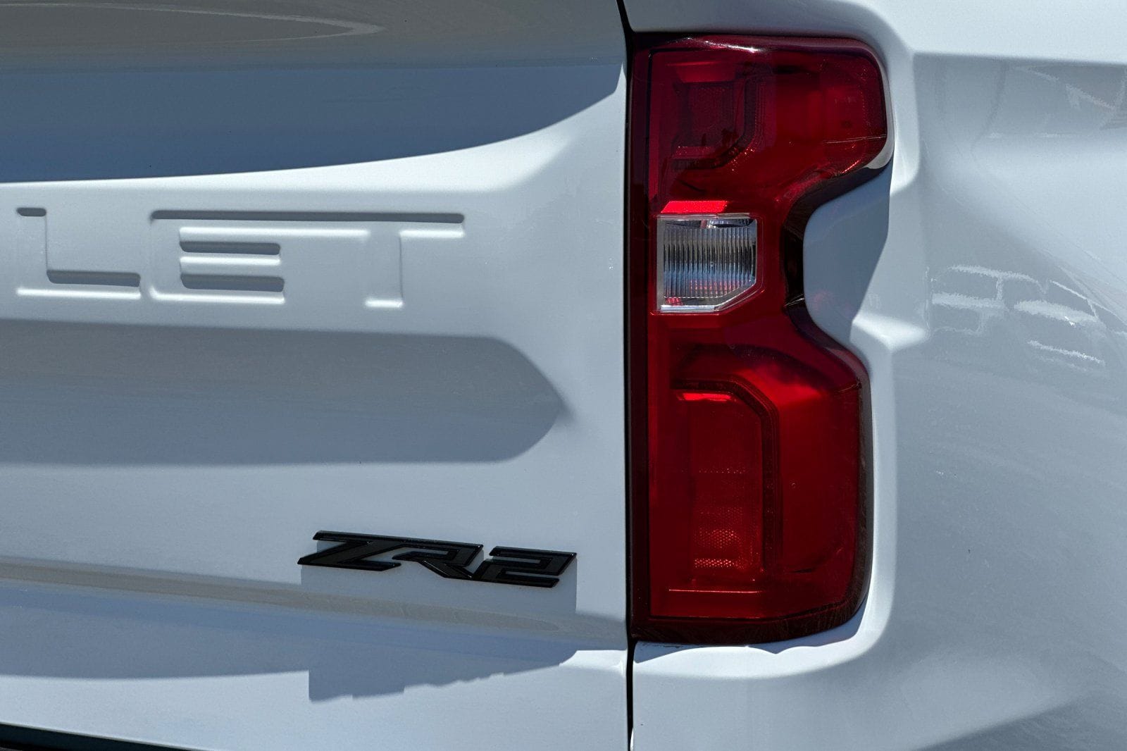 2023 Chevrolet Silverado 1500 ZR2 - Photo 26