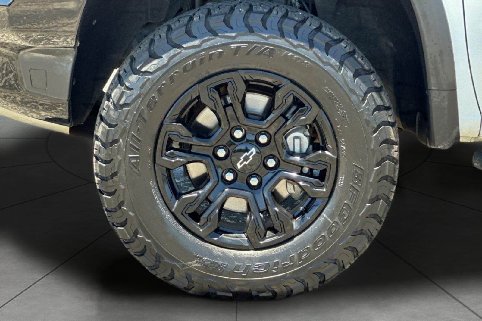 2023 Chevrolet Silverado 1500 ZR2 - Photo 25