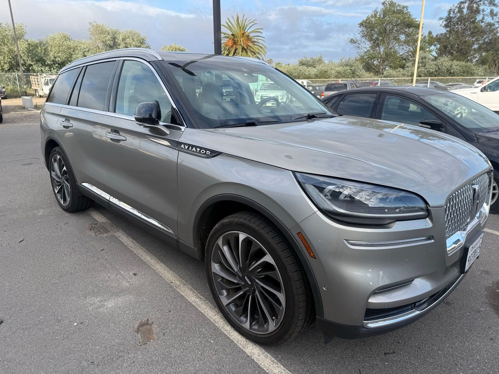 2023 Lincoln Aviator Reserve AWD's photo