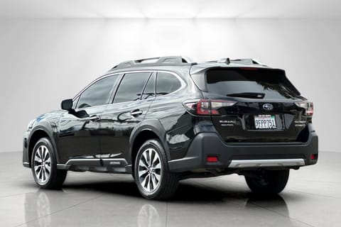 2023 Subaru Outback Touring XT