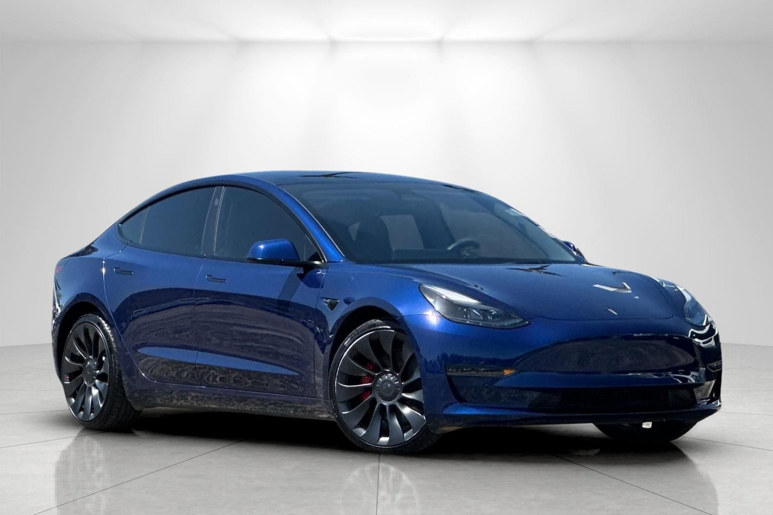 2023 Tesla Model 3 Performance's photo