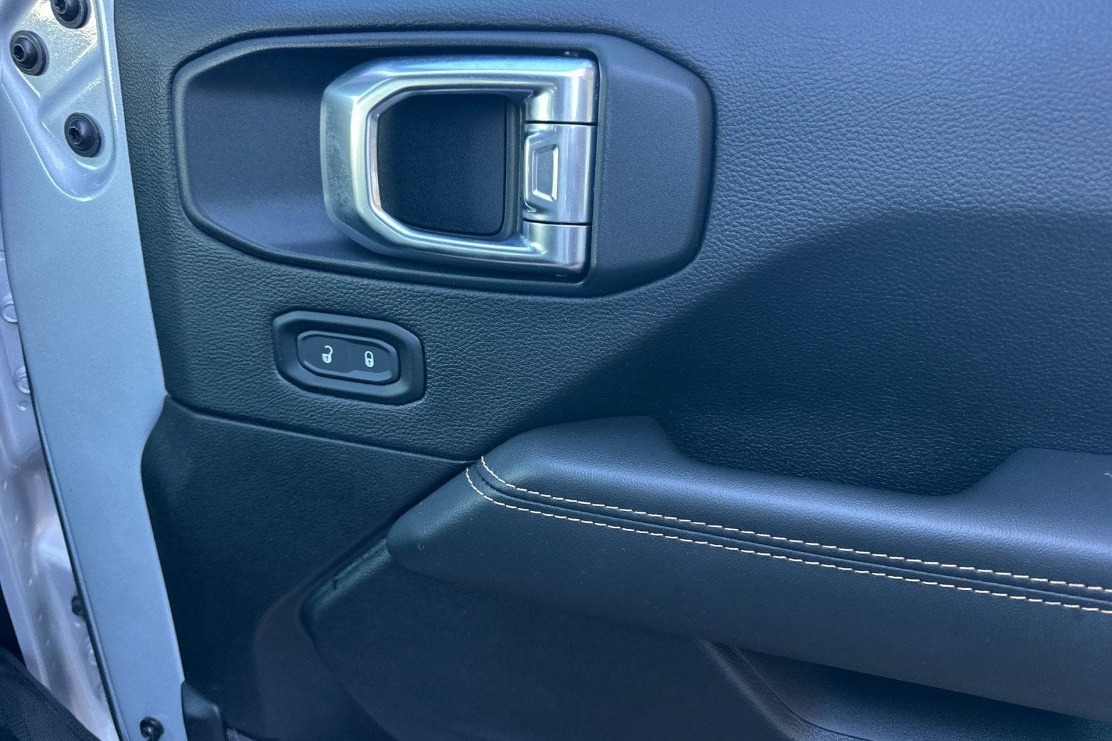 2024 Jeep Wrangler 4xe Sahara 4XE - Photo 19