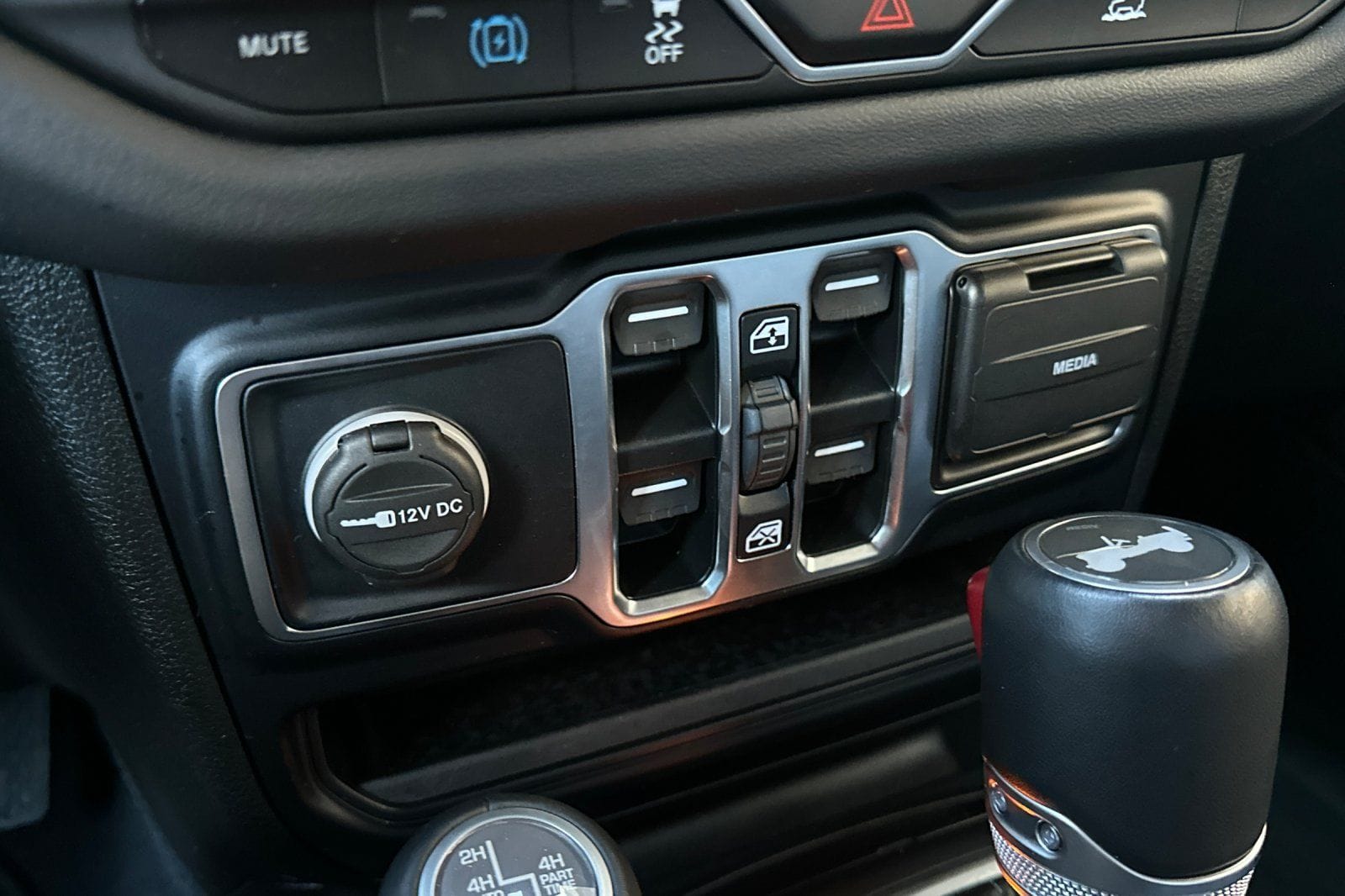 2024 Jeep Wrangler 4xe Sahara 4XE - Photo 33