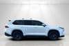 2 thumbnail image of  2024 Toyota Grand Highlander XLE
