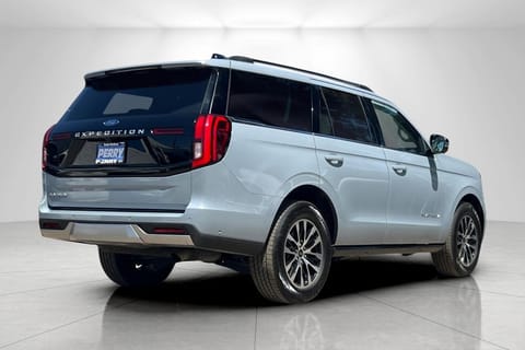 2025 Ford Expedition Platinum
