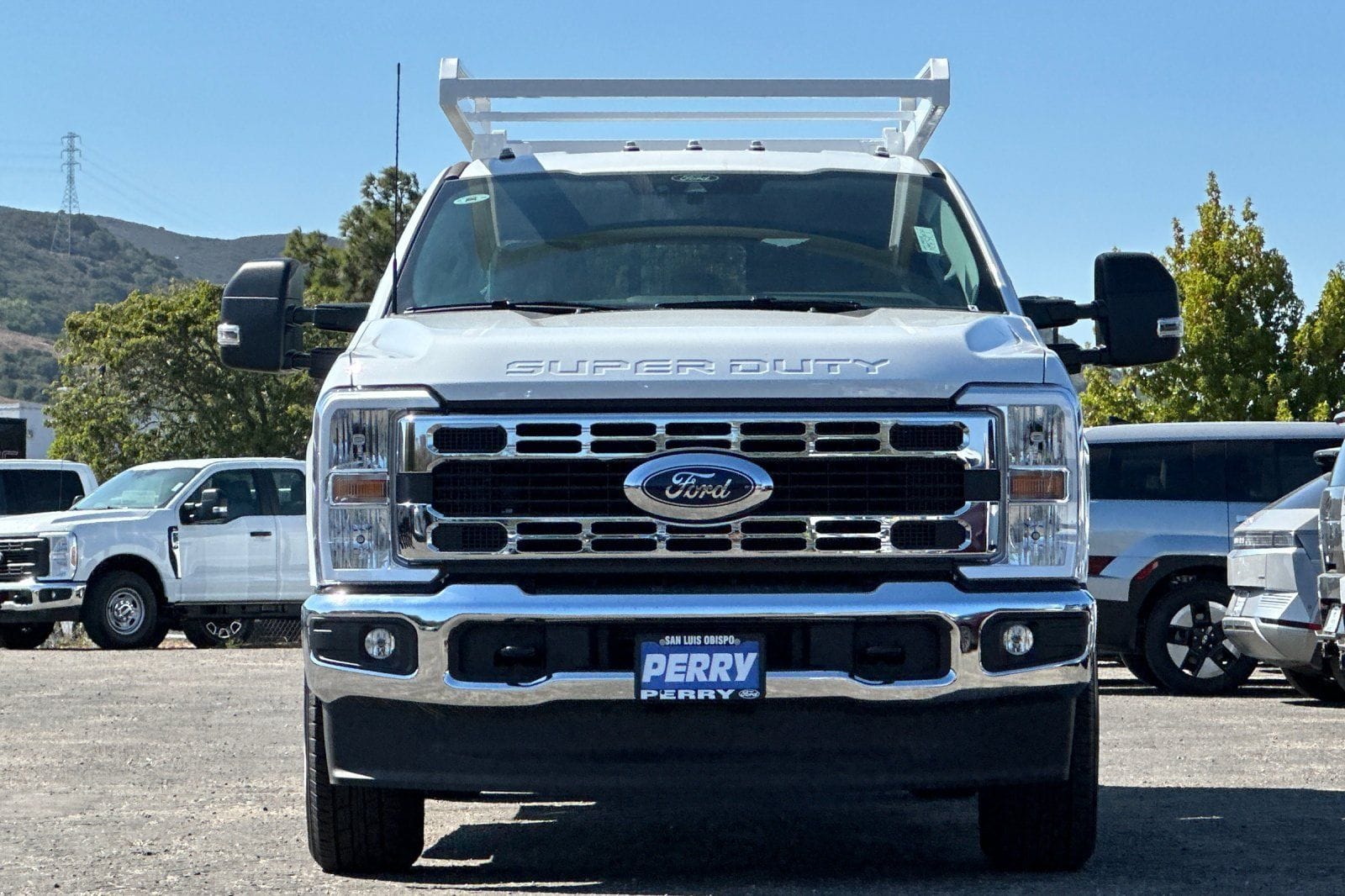 2025 Ford F-350 Super Duty Chassis Cab XL - Photo 8