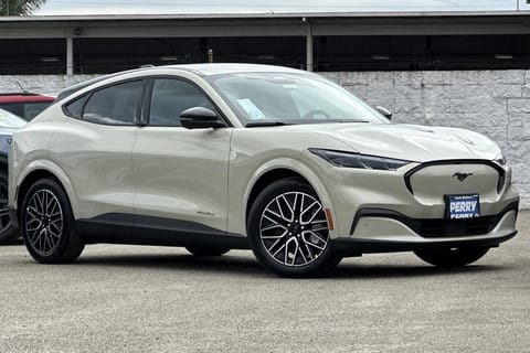 1 imagen de 2025 Ford Mustang Mach-E Premium