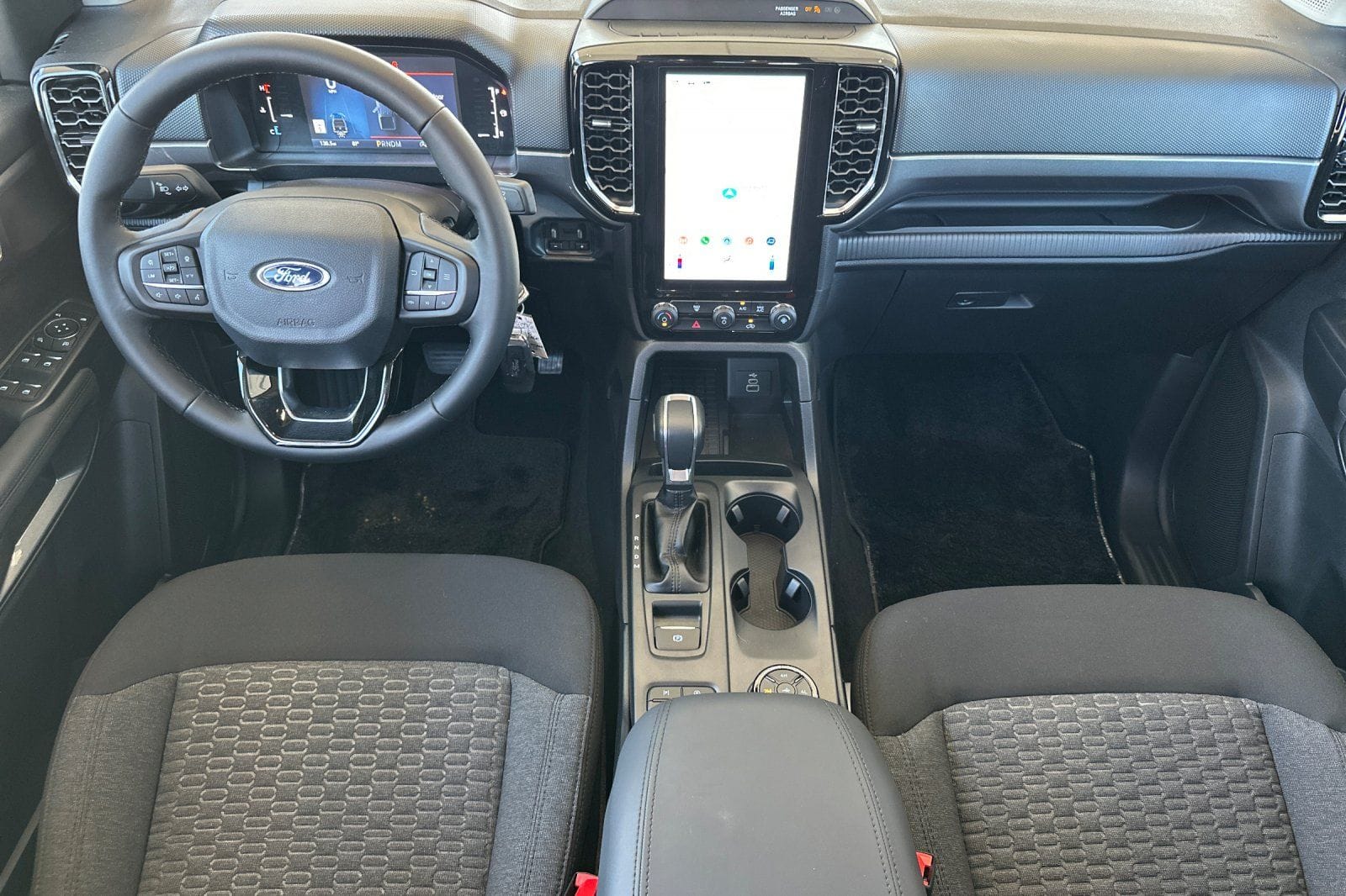 2025 Ford Ranger XLT - Photo 12