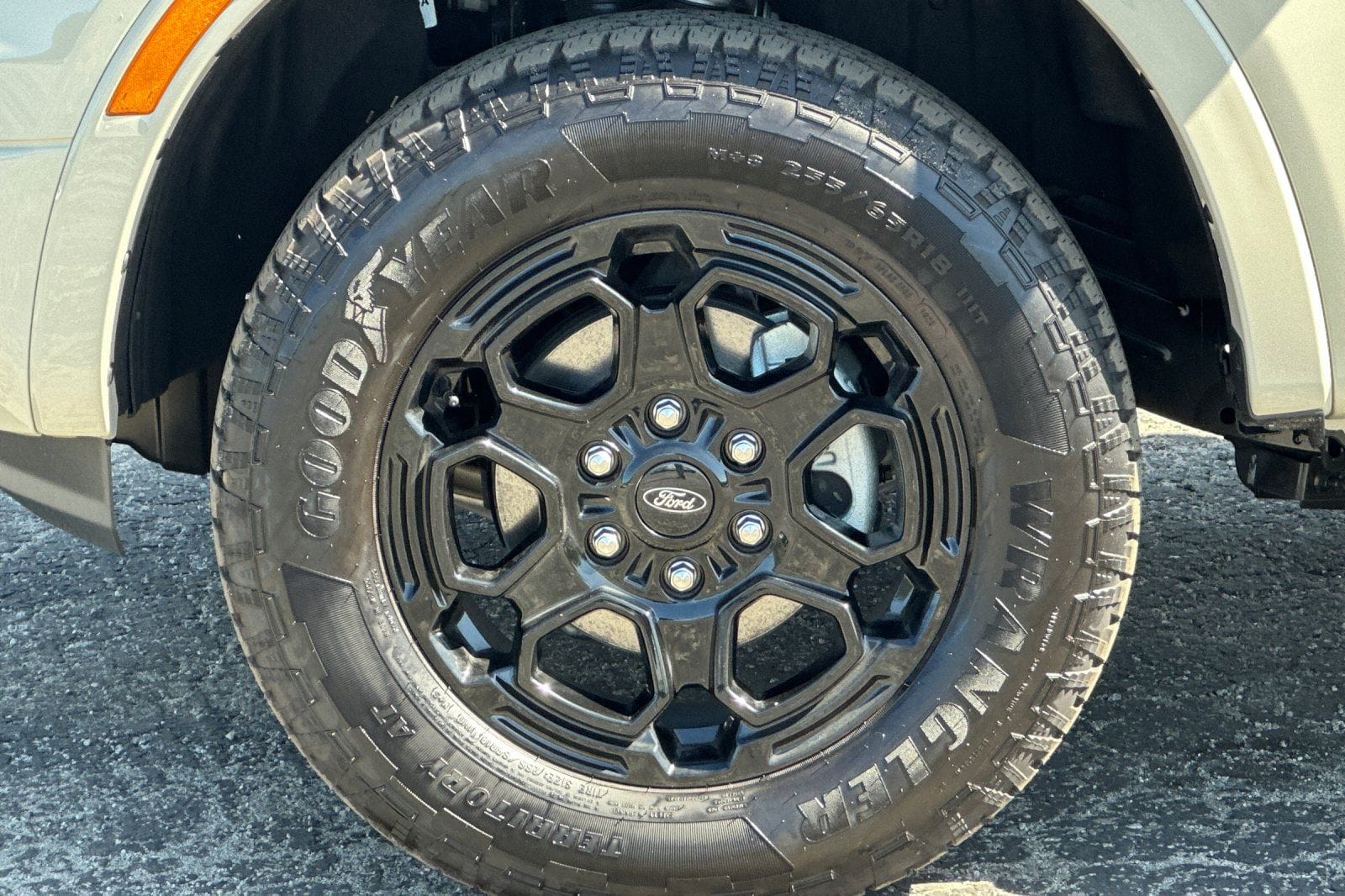 2025 Ford Ranger XLT - Photo 23