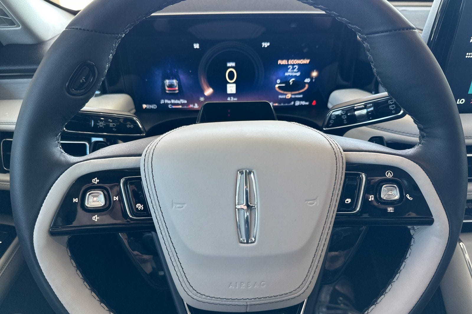 2025 Lincoln Aviator Reserve - Photo 24