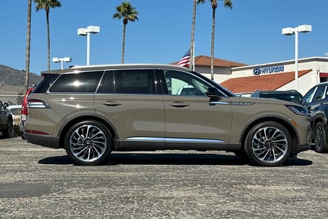 2025 Lincoln Aviator Reserve