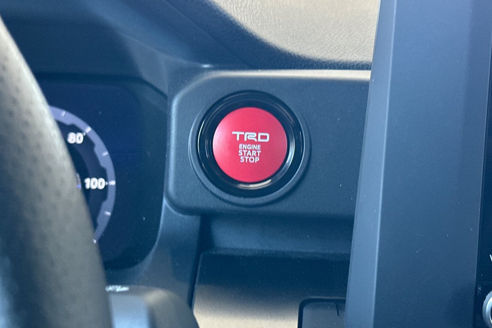 2025 Toyota Tacoma TRD Sport - Photo 20