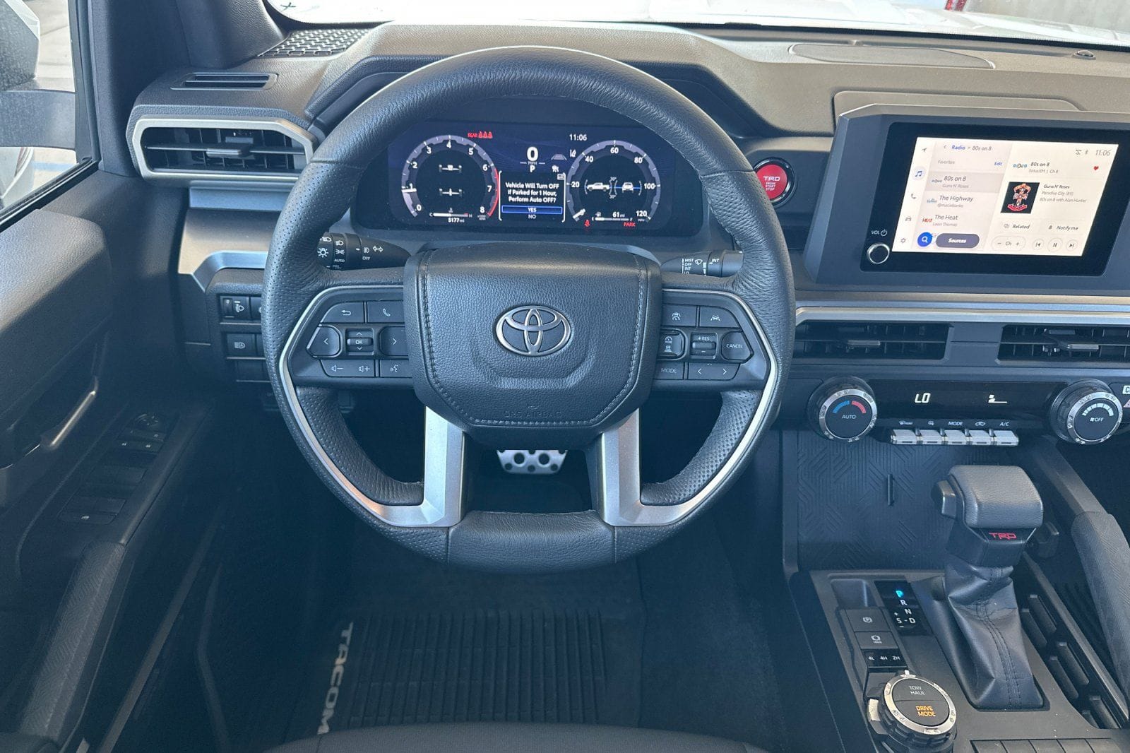2025 Toyota Tacoma TRD Sport - Photo 13