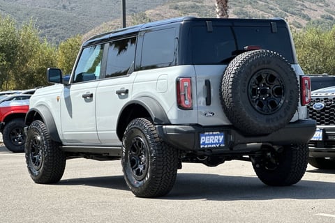 2026 Ford Bronco Badlands