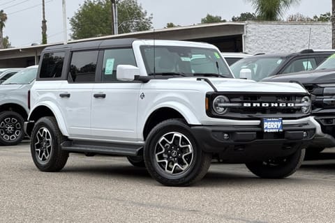 1 image of 2026 Ford Bronco Outer Banks
