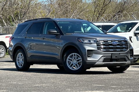 1 image of 2026 Ford Explorer Active