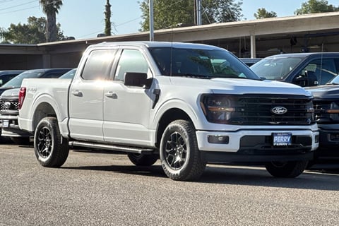 1 imagen de 2026 Ford F-150 XLT