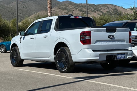 2026 Ford Maverick Lobo Standard