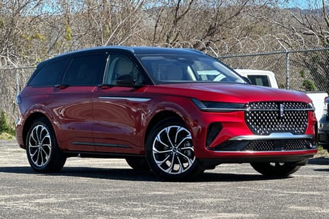 1 image of 2026 Lincoln Nautilus Reserve