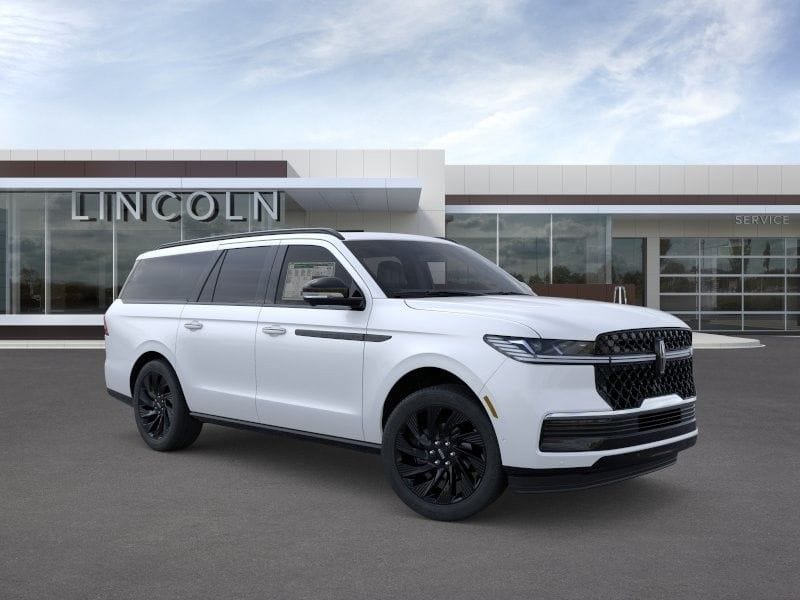 2026 Lincoln Navigator Reserve L 4WD's photo