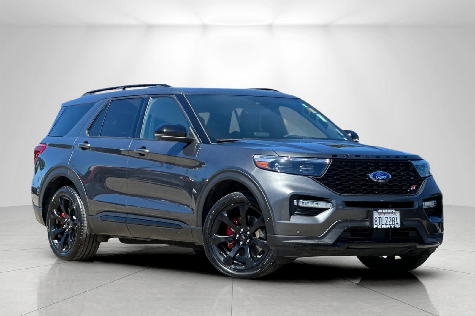 2020 Ford Explorer ST's photo