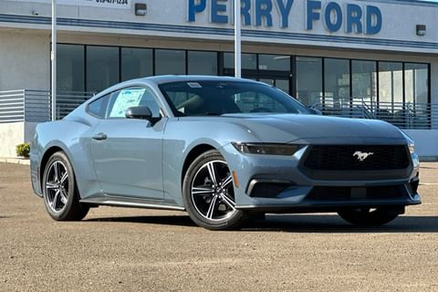 1 imagen de 2025 Ford Mustang