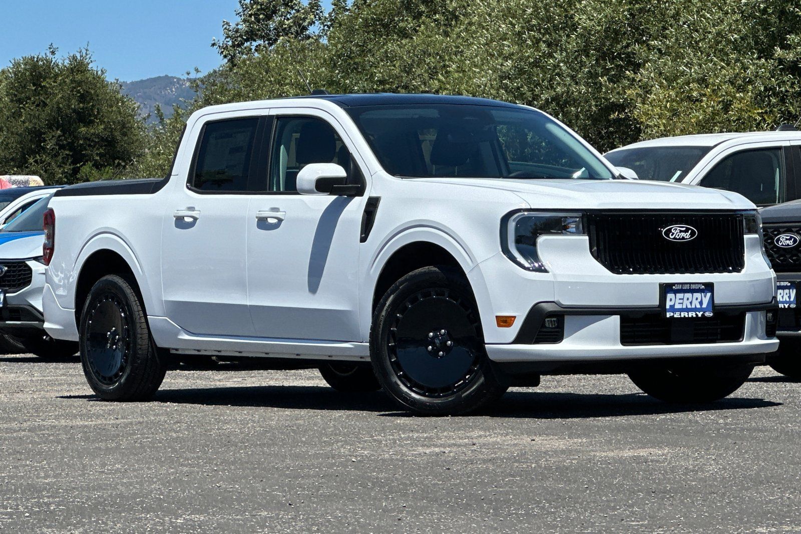 2025 Ford Maverick Lobo's photo