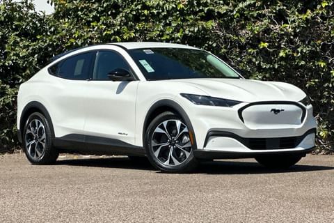 1 imagen de 2025 Ford Mustang Mach-E Select