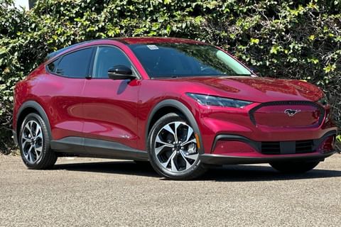 1 imagen de 2025 Ford Mustang Mach-E Select