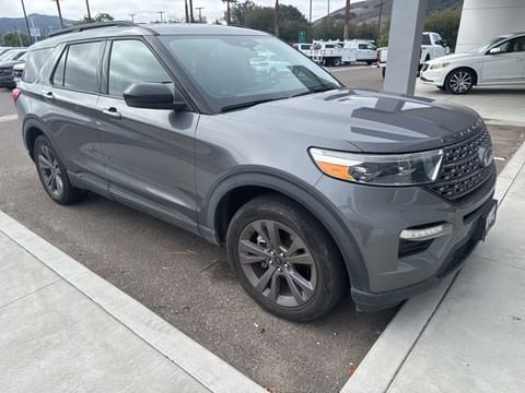 1 image of 2022 Ford Explorer XLT