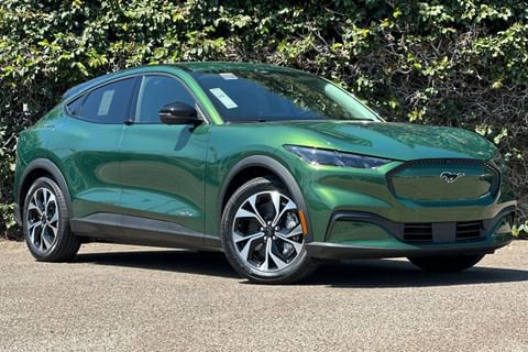 1 imagen de 2025 Ford Mustang Mach-E Select