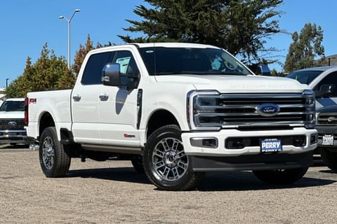 1 imagen de 2026 Ford F-350SD Platinum