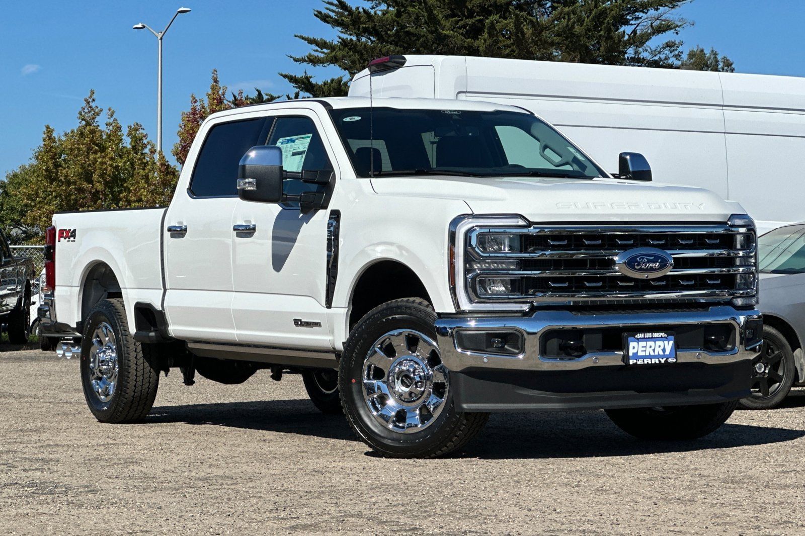 2026 Ford F-350 Super Duty Lariat's photo