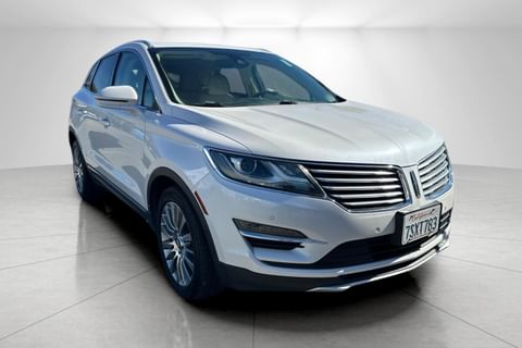 1 image of 2016 Lincoln MKC Reserve