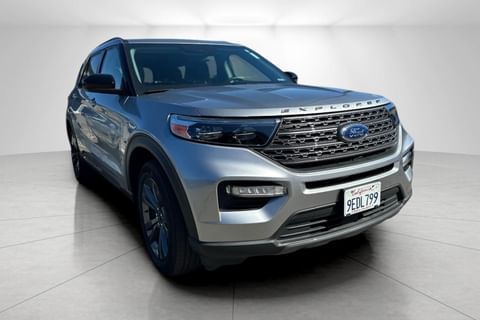 1 image of 2022 Ford Explorer XLT