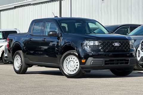 1 imagen de 2025 Ford Maverick XL